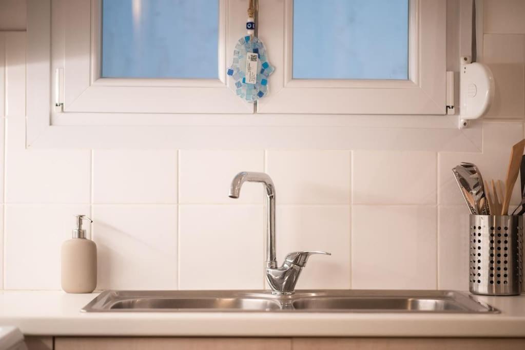 Elegant Athens Downtown Studio Экстерьер фото